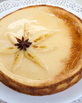 Тарт с карамелизированными бананами и йогуртовым кремом