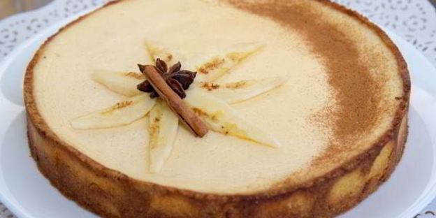 тарт с карамелизированными бананами и йогуртовым кремом