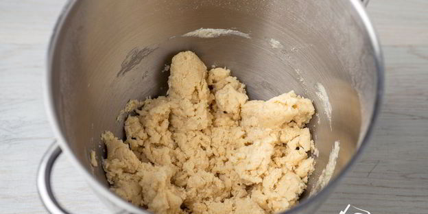 тарт с персиками и заварным кремом