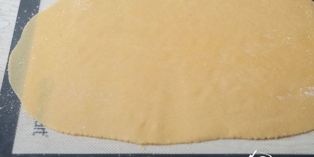 тарт с персиками и заварным кремом