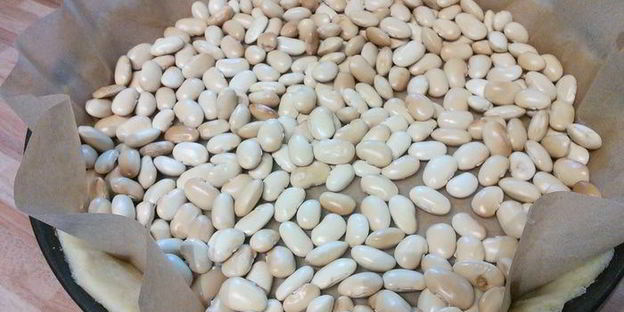 тарт с ревенем и сливочным кремом