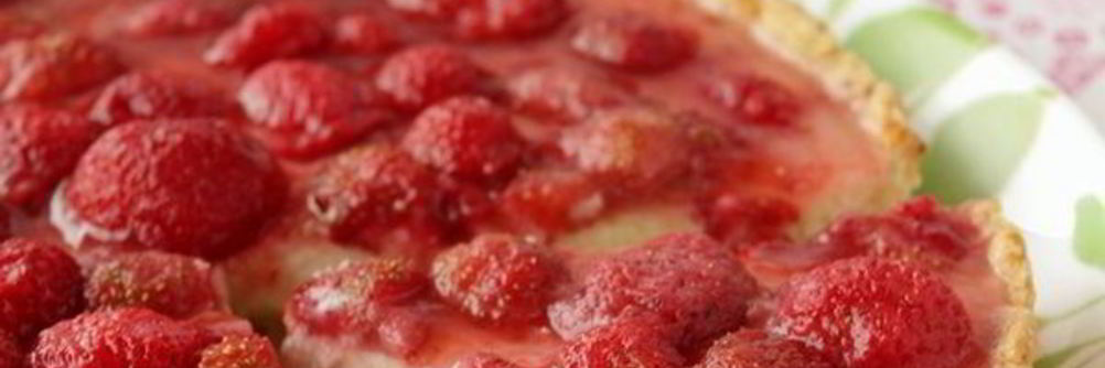 Тарт с рикоттой и клубникой