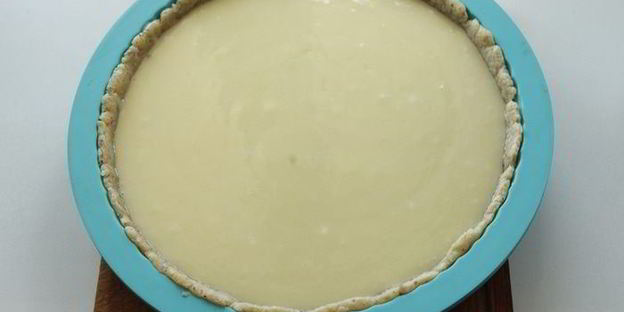 тарт с рикоттой и клубникой