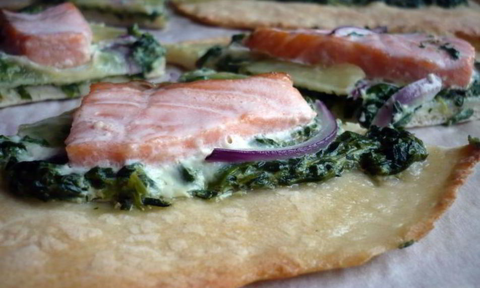 Рецепт тарта с семгой и шпинатом цветы за окном