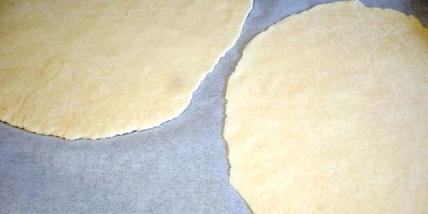 тарт с семгой и шпинатом цветы за окном