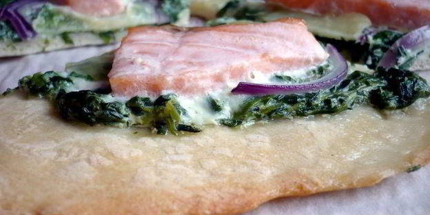 тарт с семгой и шпинатом цветы за окном