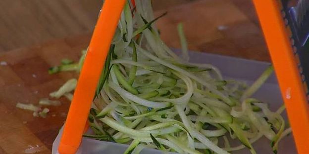 тарт с цукини, рисом и кедровыми орешками