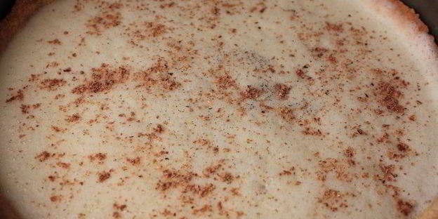 тарт с заварным кремом и мускатным орехом