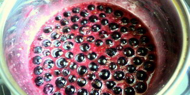 тарт со смородиной и творогом