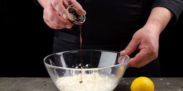 творожный тарт с малиной