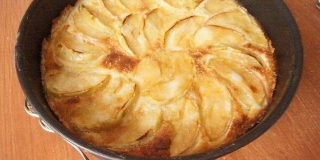 яблочный тарт с ванильным кремом