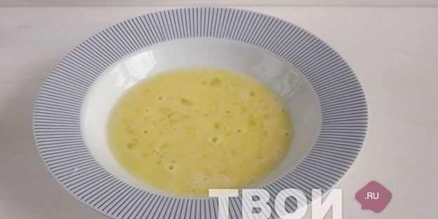 французские тосты, запеченные с яблоком