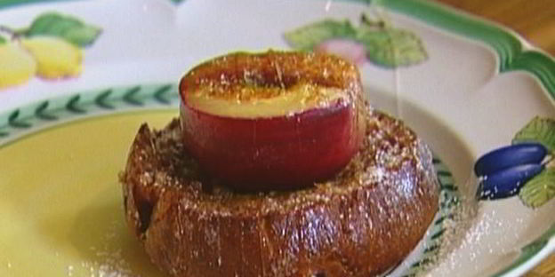 коричные тосты с нектаринами на гриле