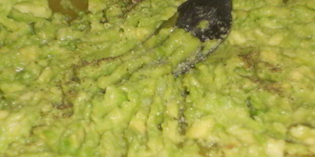 ржаные тосты с авокадо