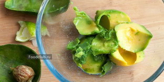 тост с авокадо и копченой неркой