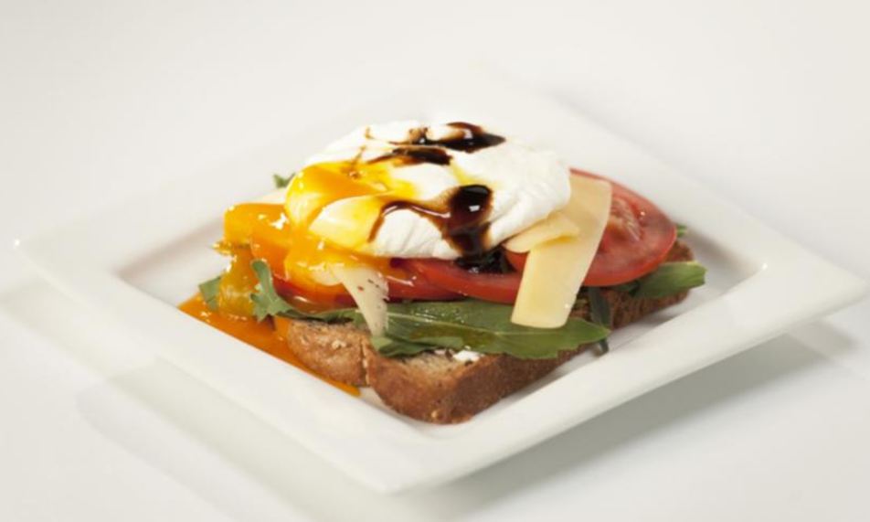 Рецепт тоста с яйцом пашот