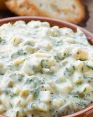 Тосты из багета с соусом Грибич