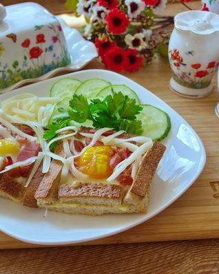 Тосты Карбонара