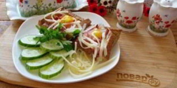 тосты карбонара