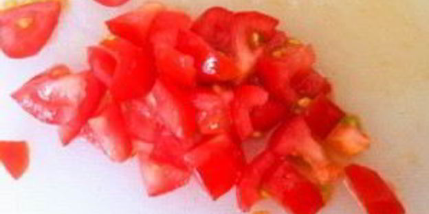 тосты с авокадо и помидором