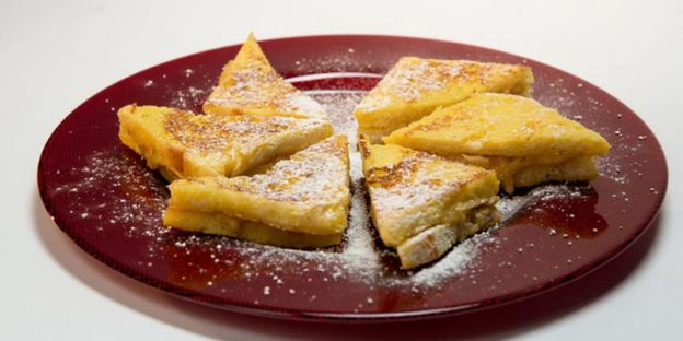 тосты с бананом и сыром