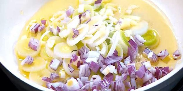 тосты с индейкой и овощами