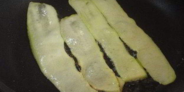 тосты с кабачком и томатами