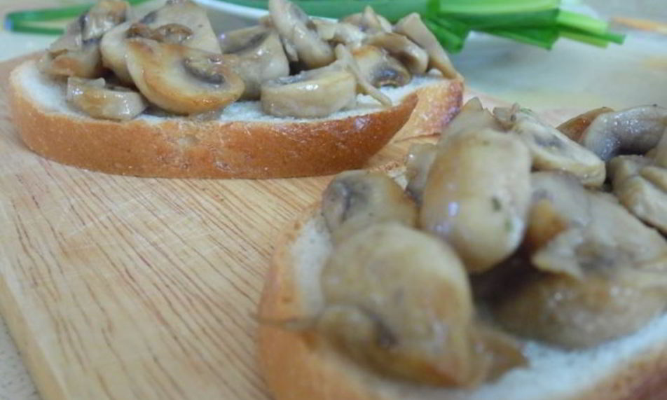 Рецепт тостов с шампиньонами