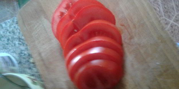 тосты с томатами