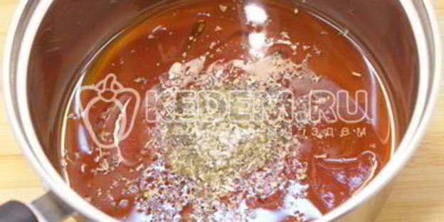 тосты с томатным соусом и сыром