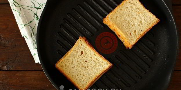 тосты с ветчиной и сыром