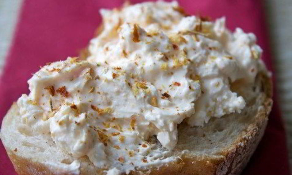 Рецепт тостов с яблоком и творогом