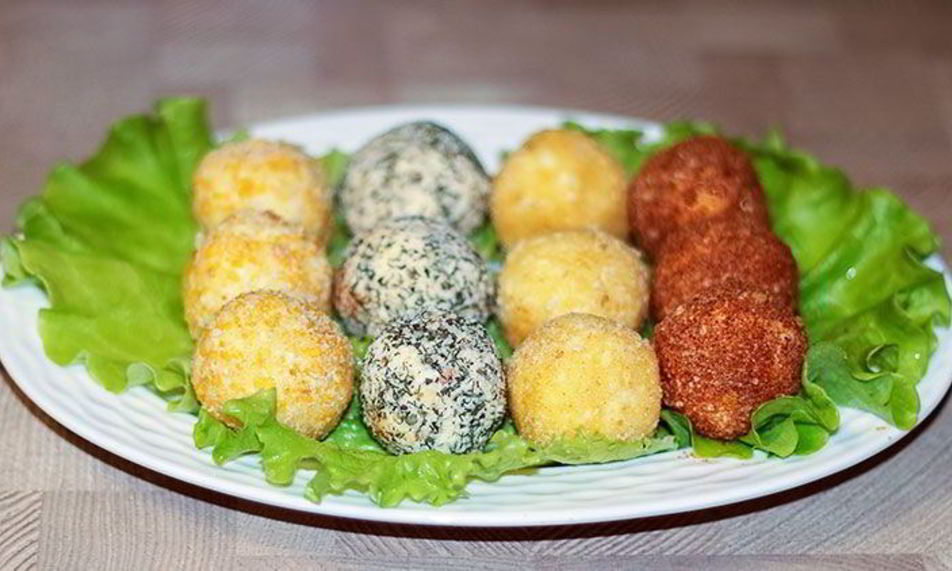 Рецепт цветных сырных шариков к праздничному столу