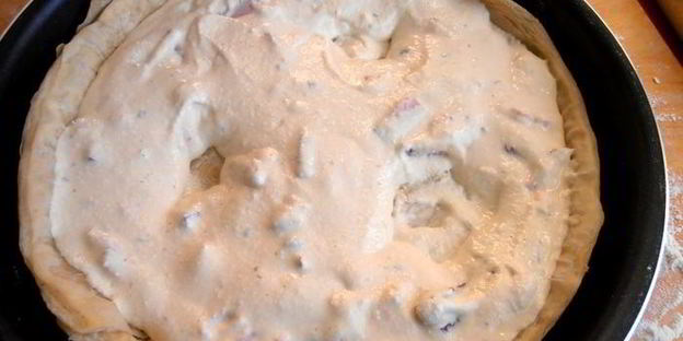 глазунья в съедобной сковородке