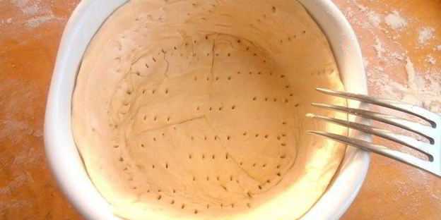 глазунья в съедобной сковородке