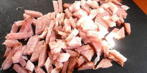 глазунья в съедобной сковородке