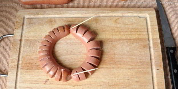 весенняя яичница с сосисками