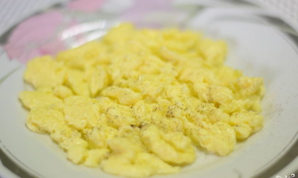 Рецепт яичницы-болтуньи