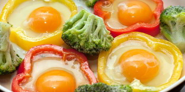 яичница глазунья в перце