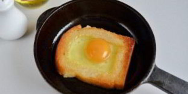 яичница по-французски