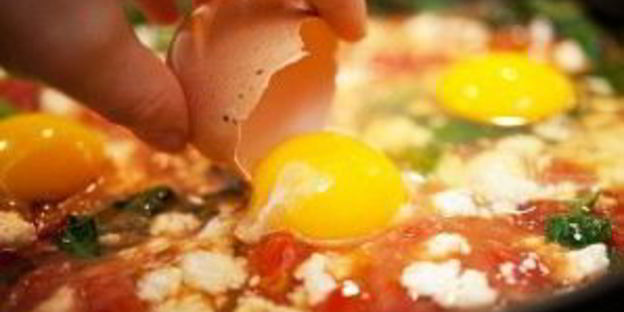 яичница с брынзой