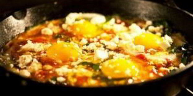 яичница с брынзой