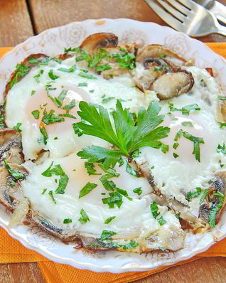 Яичница с грибами