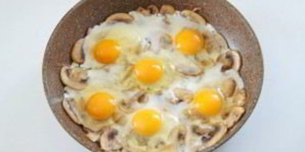 яичница с грибами