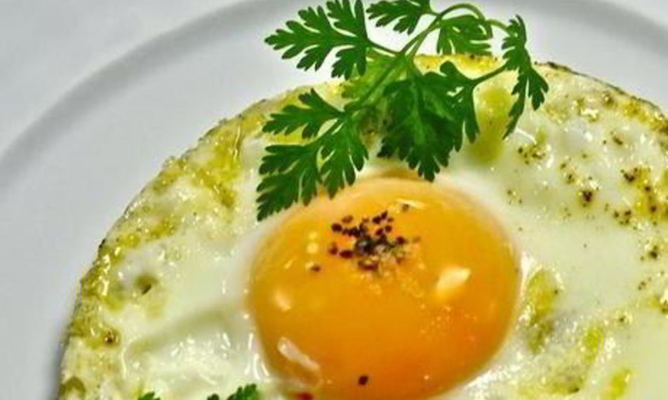 Рецепт яичницы с кабачками на завтрак