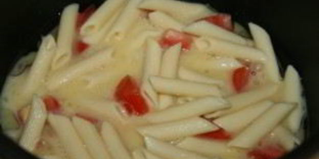 яичница с макаронами