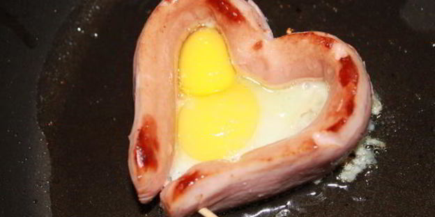 яичница с сосиской breakfast for you