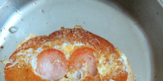 яичница в хлебе