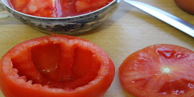 яичница в помидорах