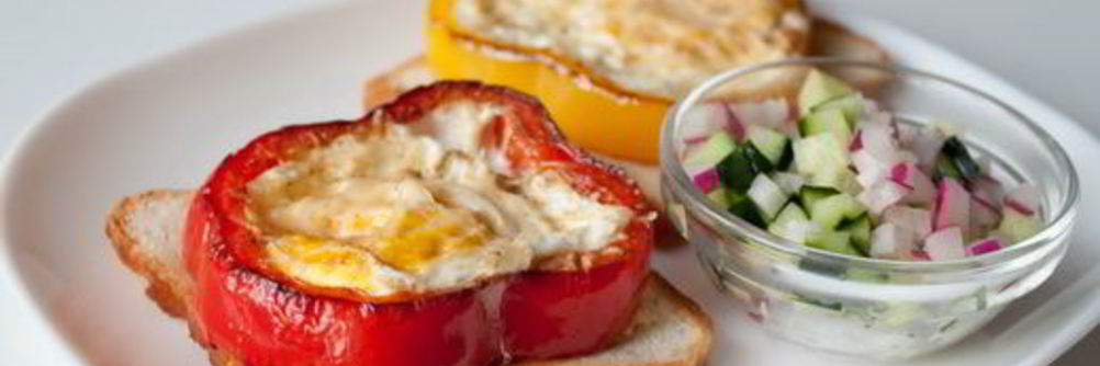 Яичница в сладком перце